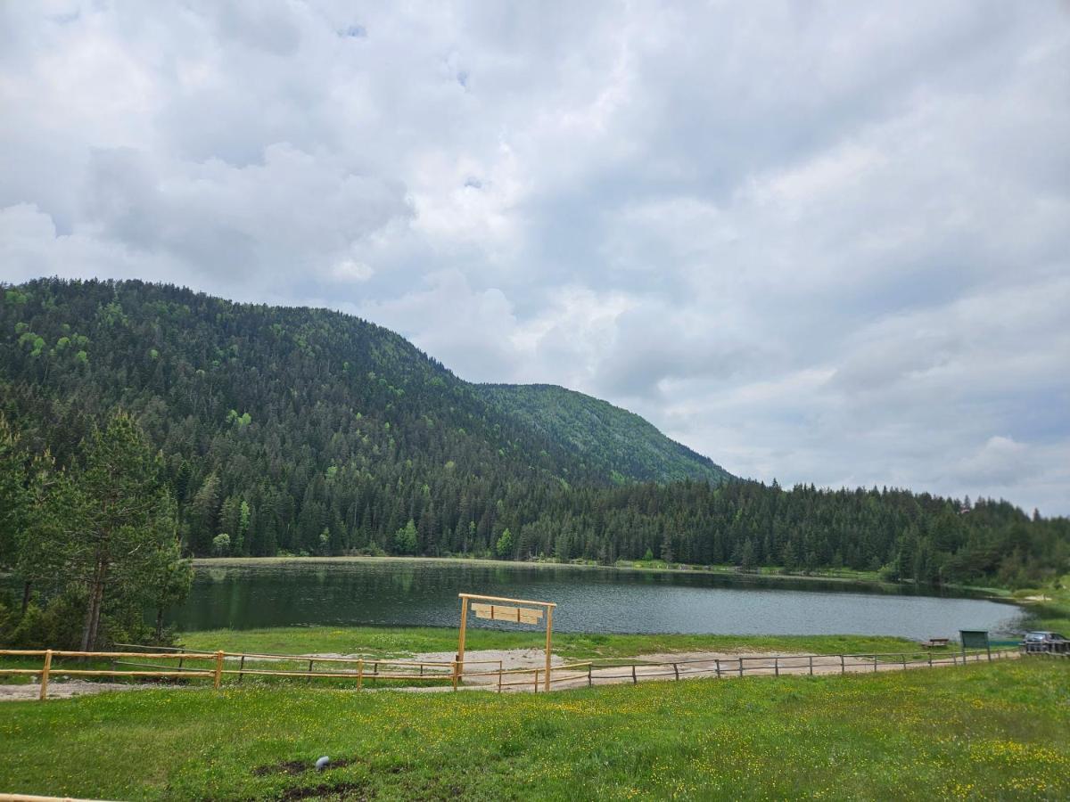 Apartmani Jezero جابلياك المظهر الخارجي الصورة