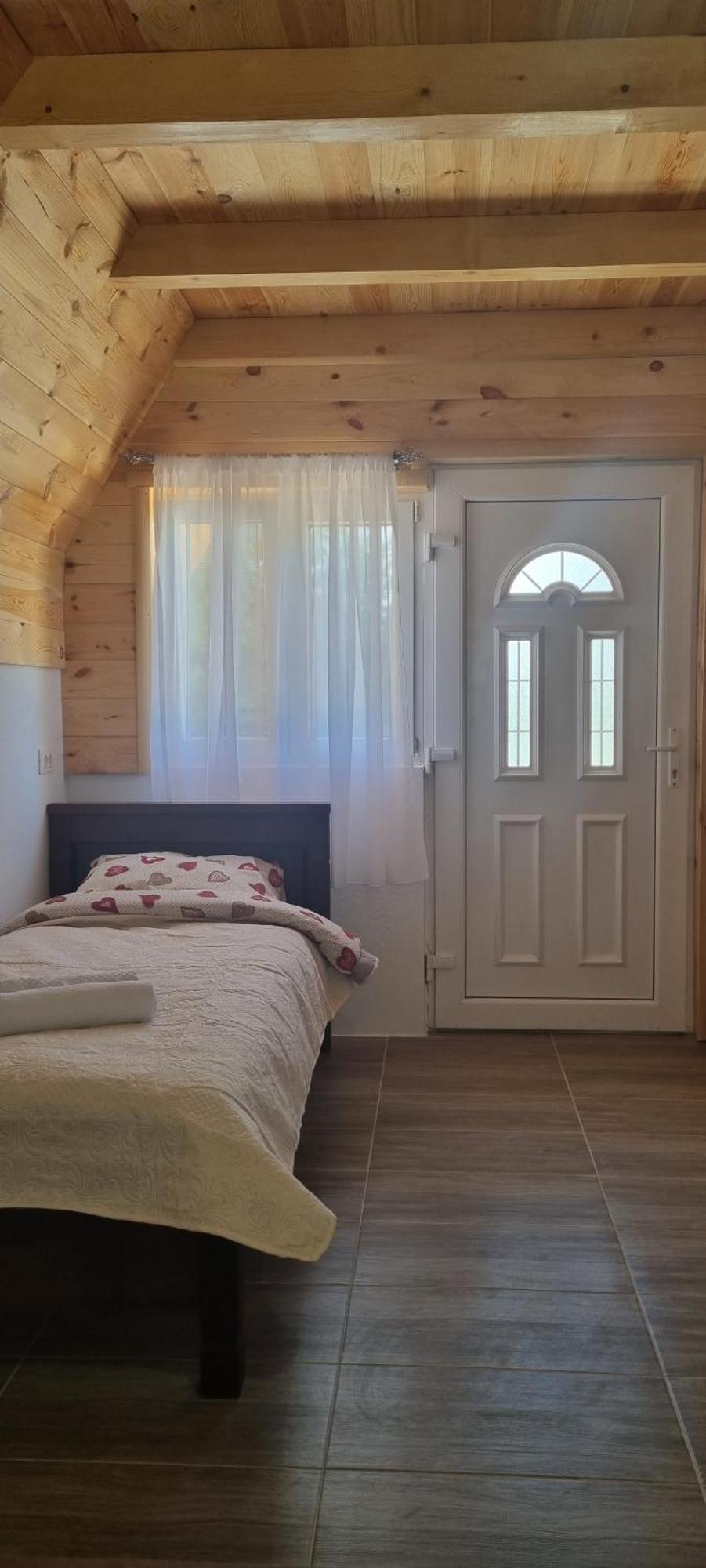 Apartmani Jezero جابلياك الغرفة الصورة